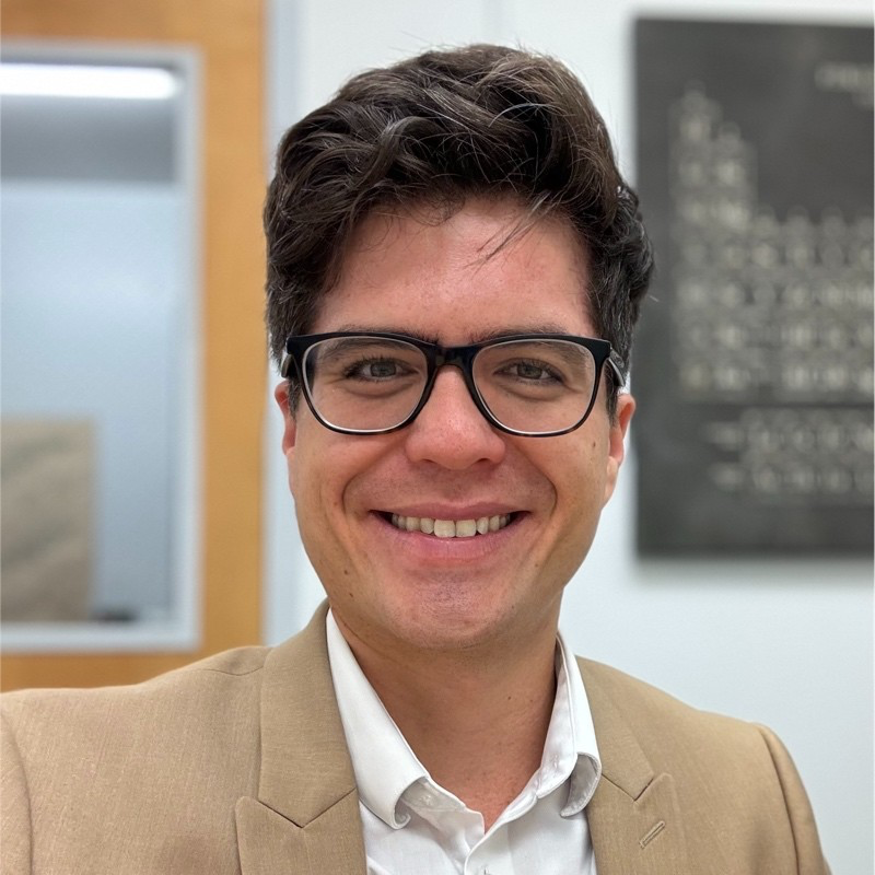 Headshot of Dr. Ethan Bates